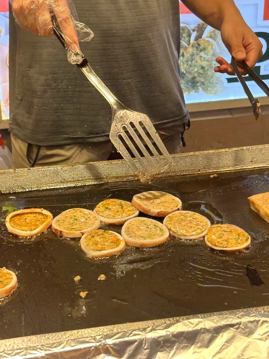 철판 위 누룽지 오징어순대 클로즈업