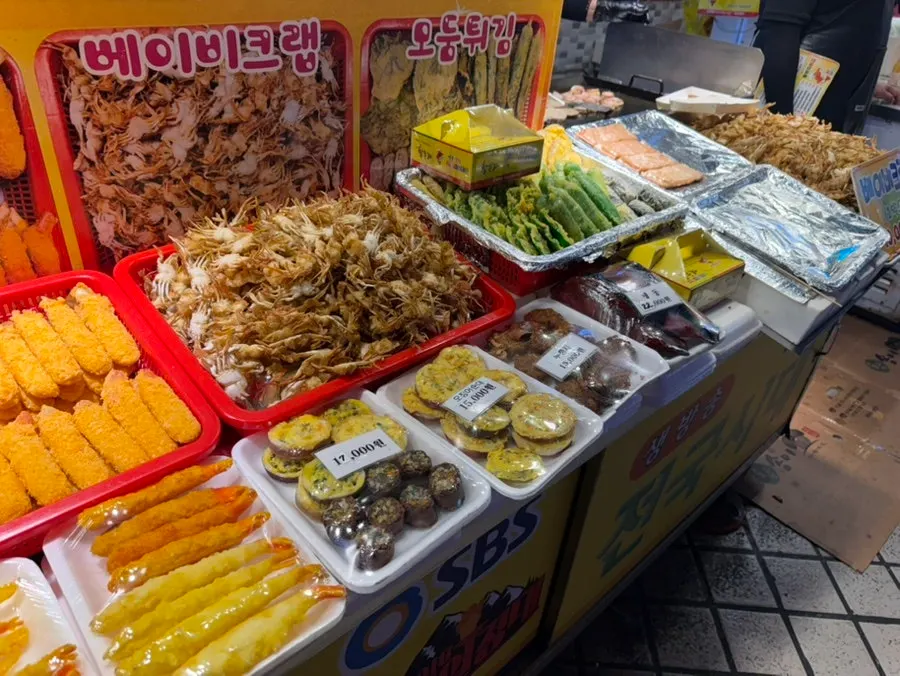 Various kinds of tempura on display