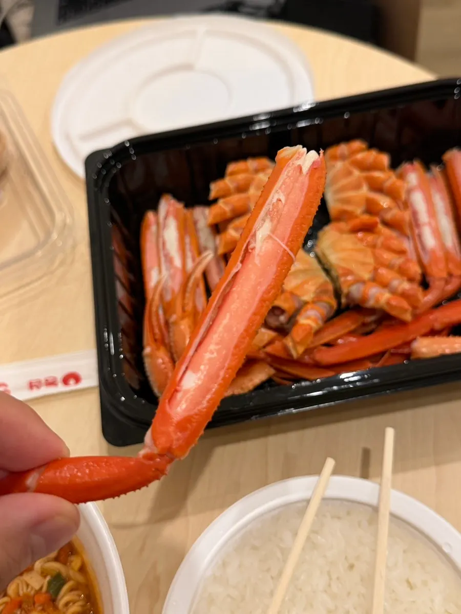 A solo crab spread laid out at the accommodation