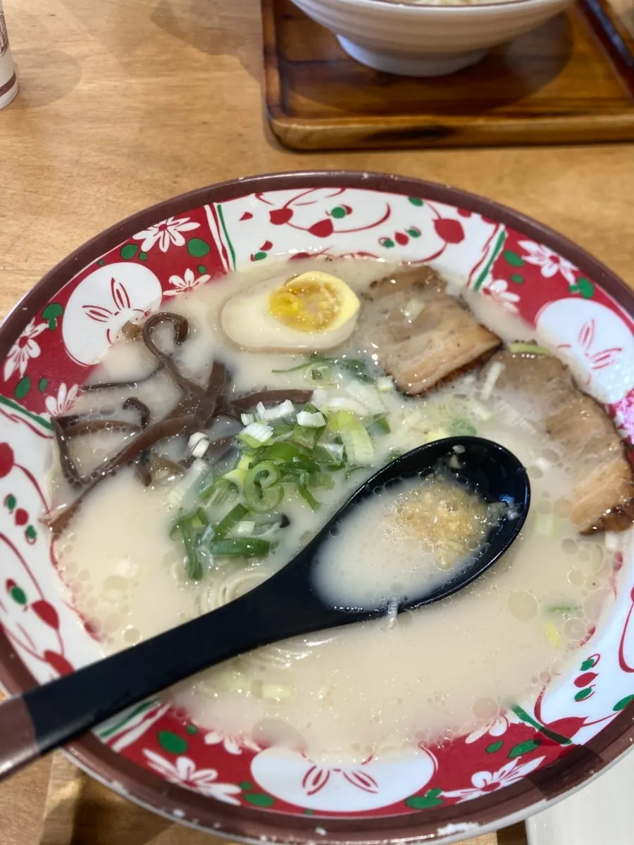 Tonkotsu ramen eaten with a child