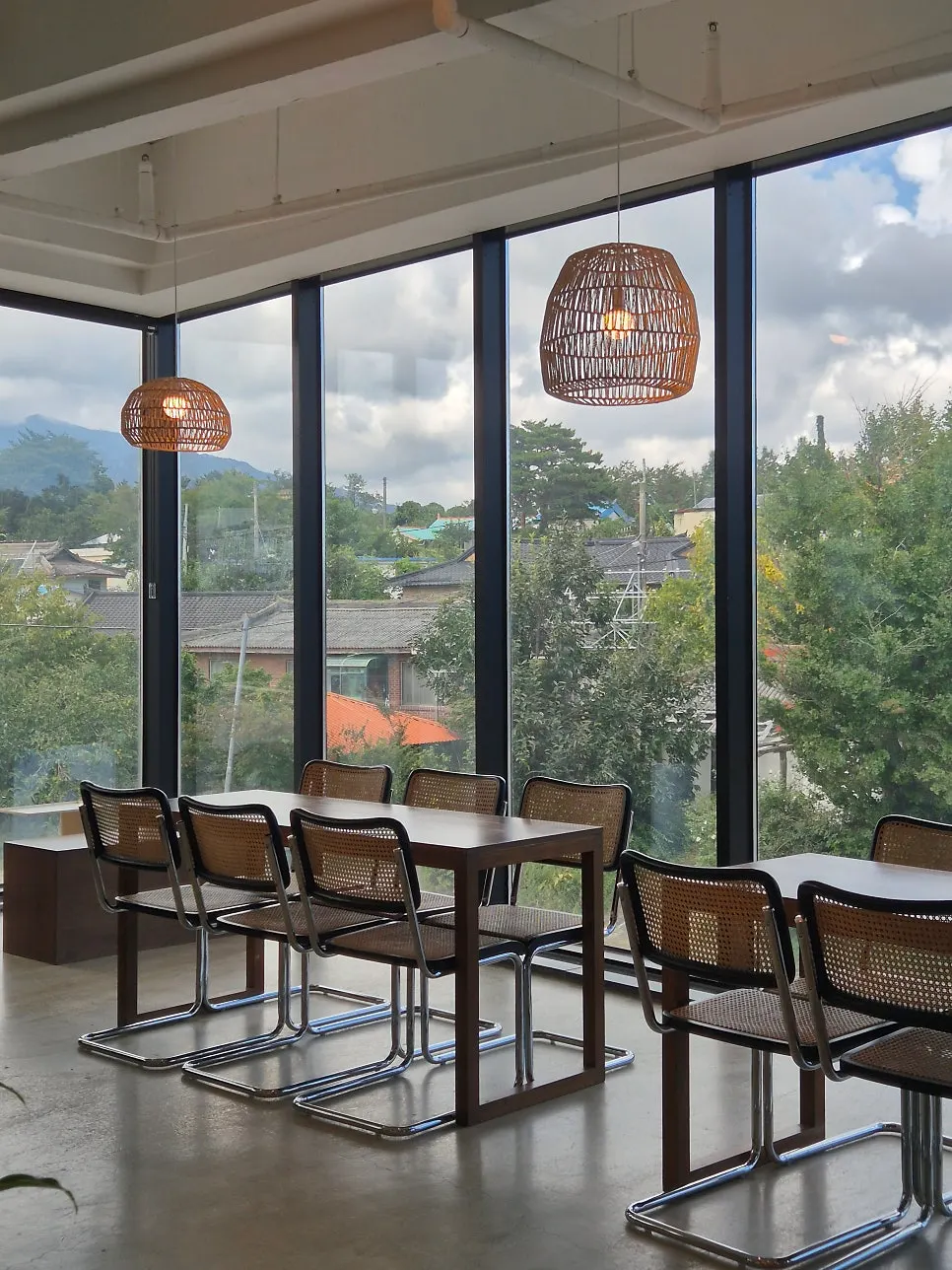 View of Seoraksan and Ulsanbawi through the floor-to-ceiling windows