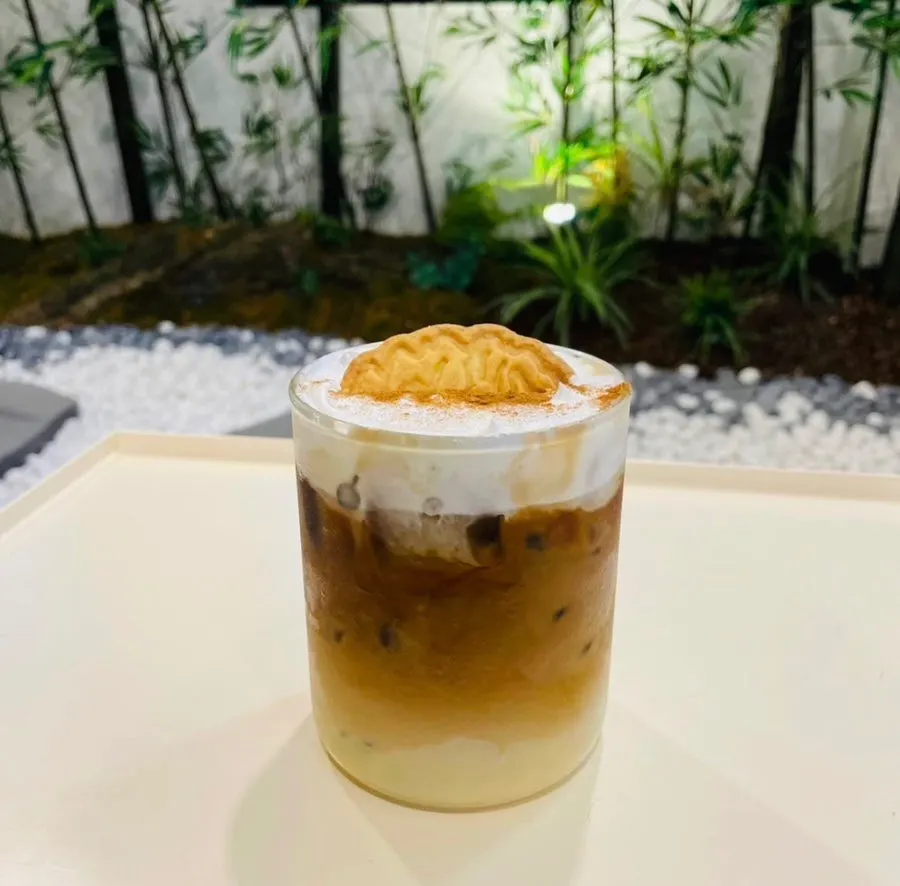 Vietnamese-style coffee with condensed milk, sua da