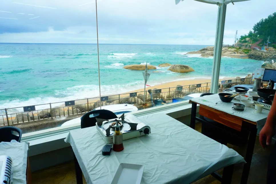 Ocean-view dining area at Deungdae Gotgan