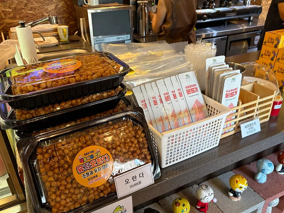 Potato bread boxes on the store shelf