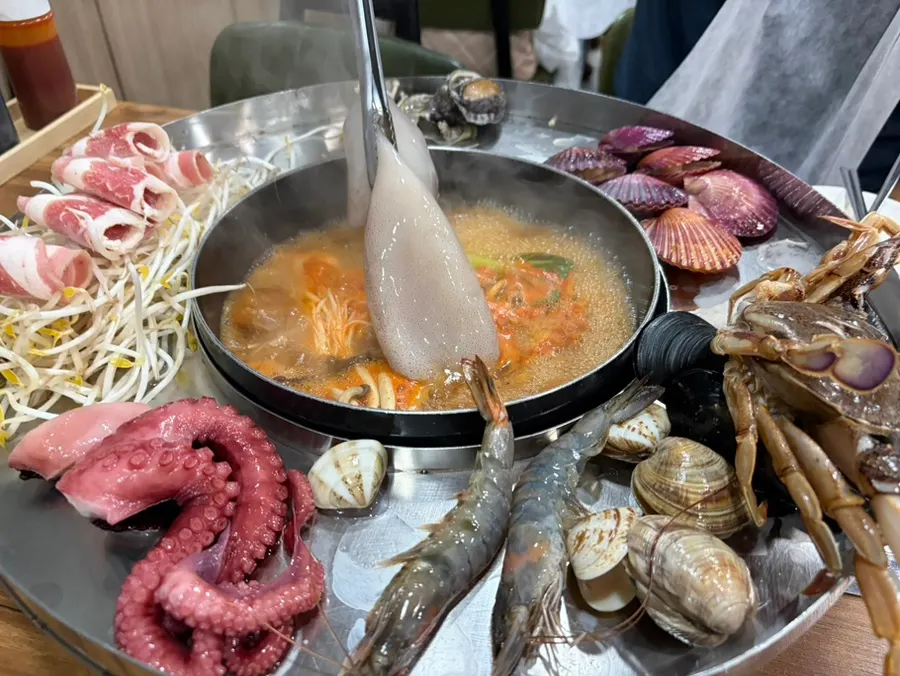 데쳐 먹는 오징어