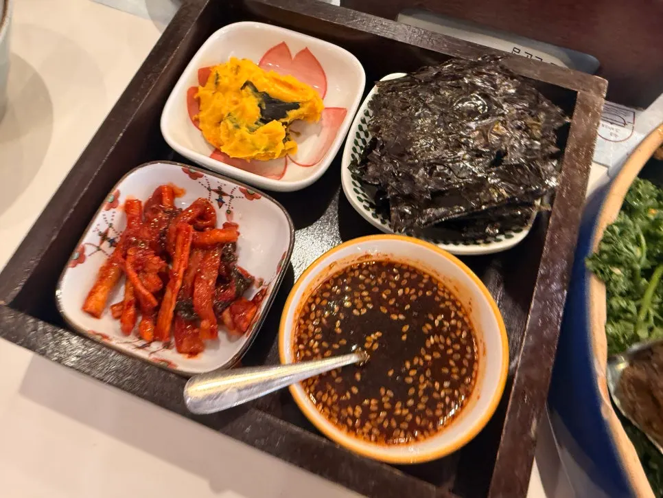 Potato pot rice and side dishes