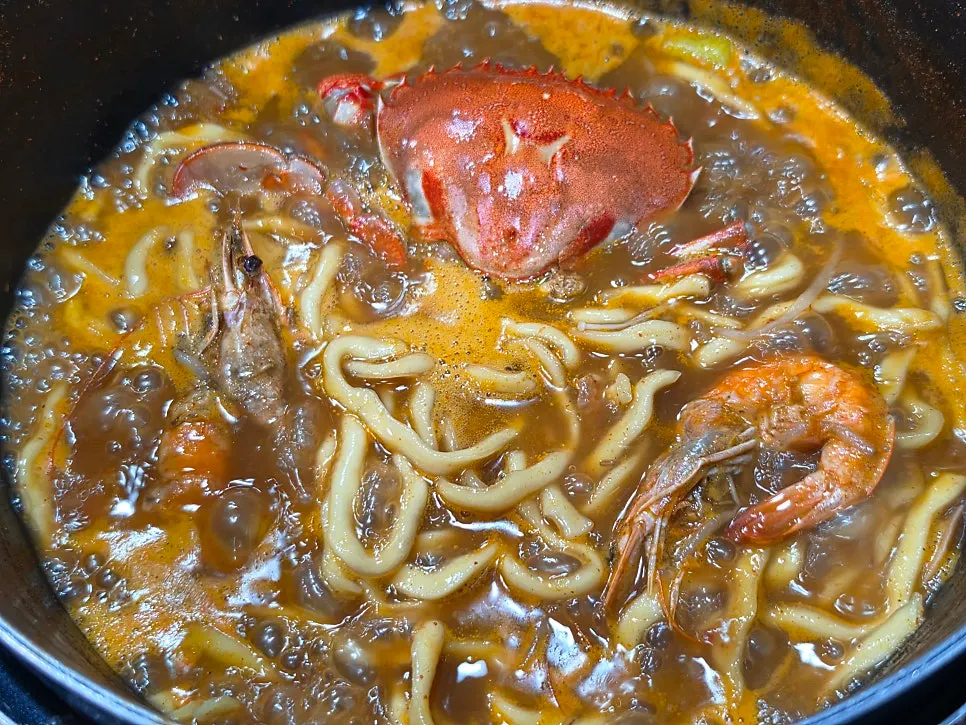 Fresh kalguksu noodles before going into the pot