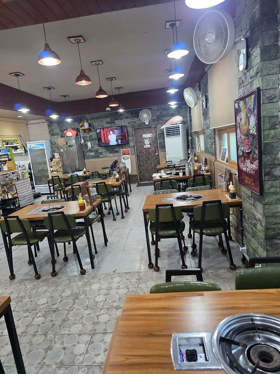 Spacious, clean tables inside the restaurant