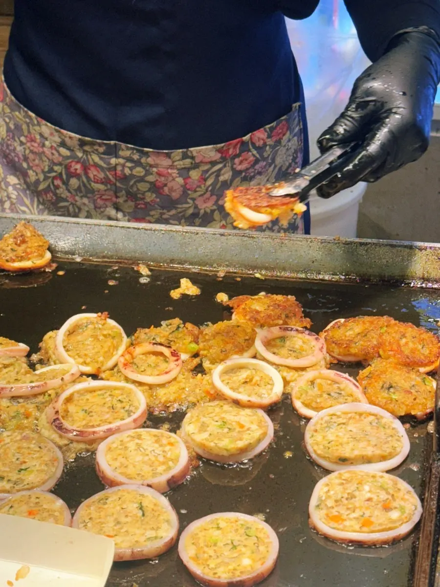 Fried baby crab at Hwangbuja Twigim