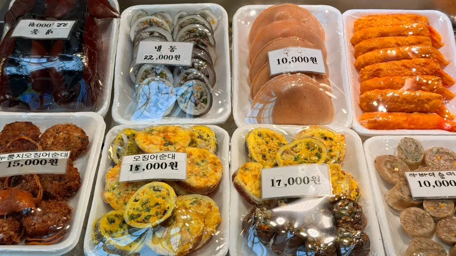 Squid sundae and Abai sundae packed together