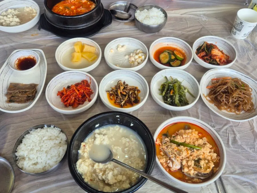 Full breakfast spread of sundubu dishes