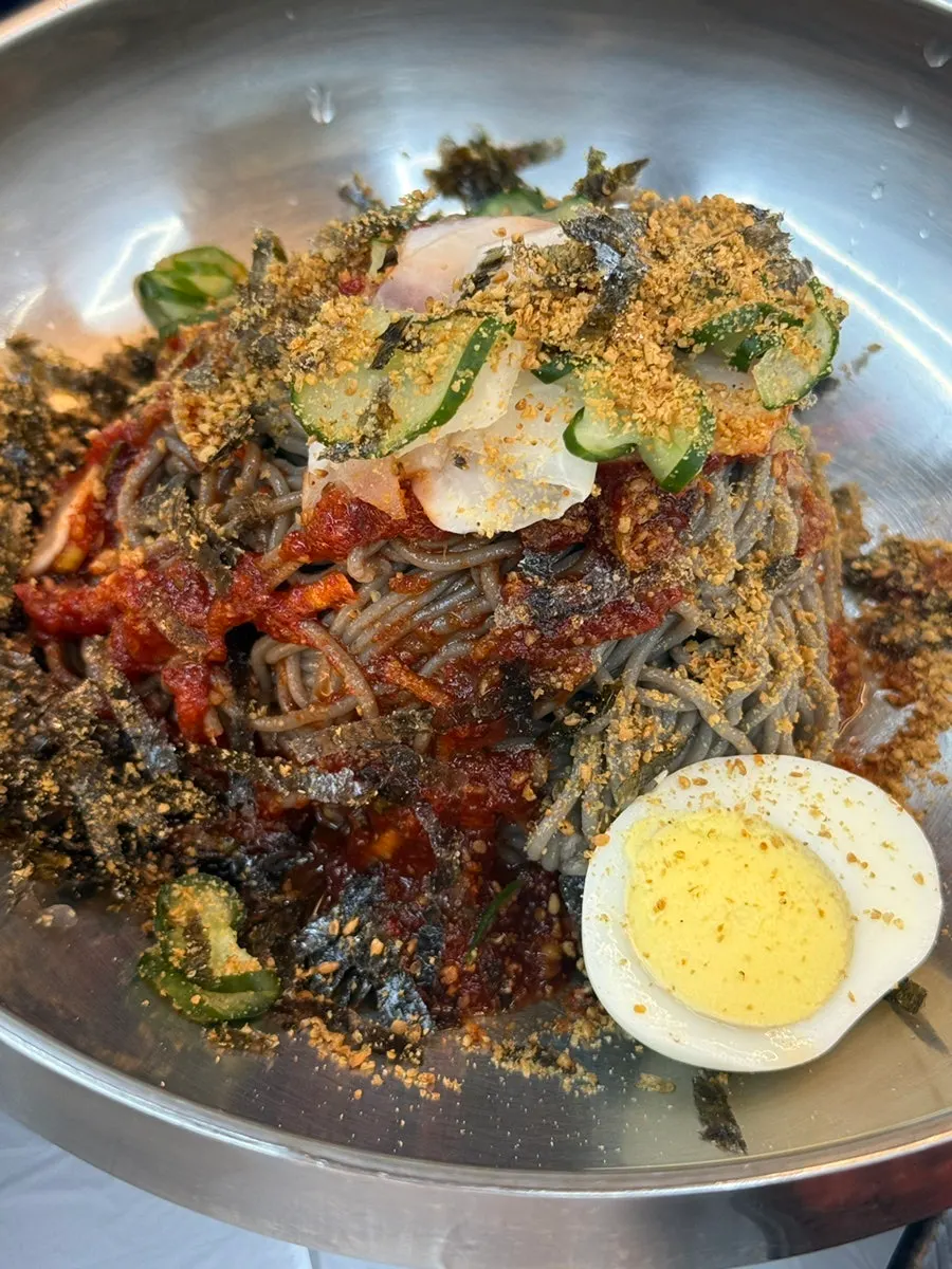 Full spread of makguksu posted to Instagram story