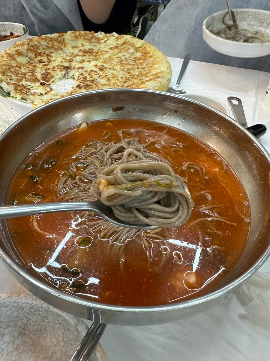 Dongchimi broth with vinegar and mustard