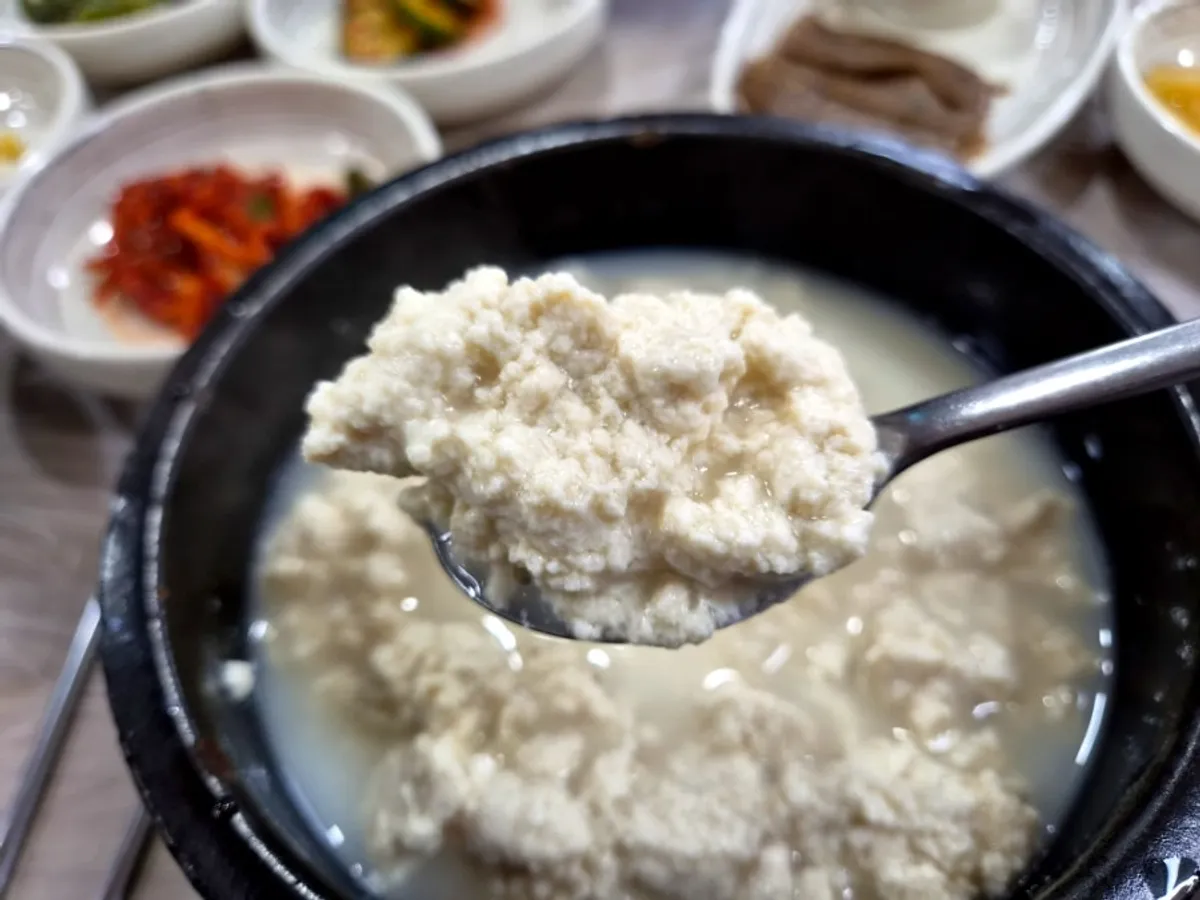 Steaming, soft Chodang sundubu