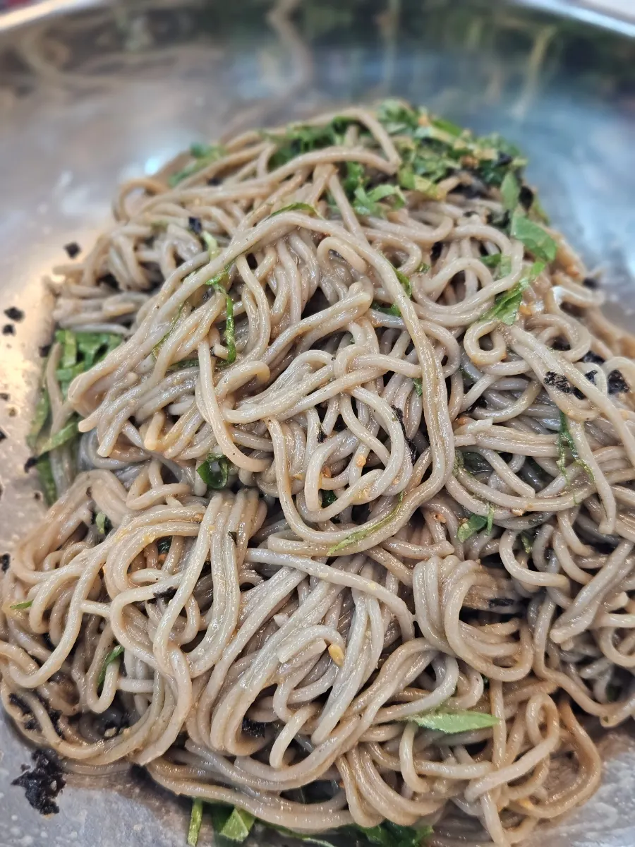 Close-up of perilla oil buckwheat noodles