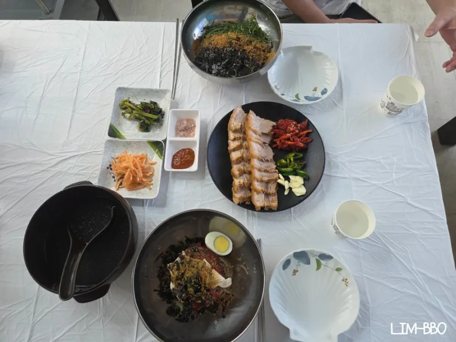 들기름 향이 나는 들메막 한 그릇