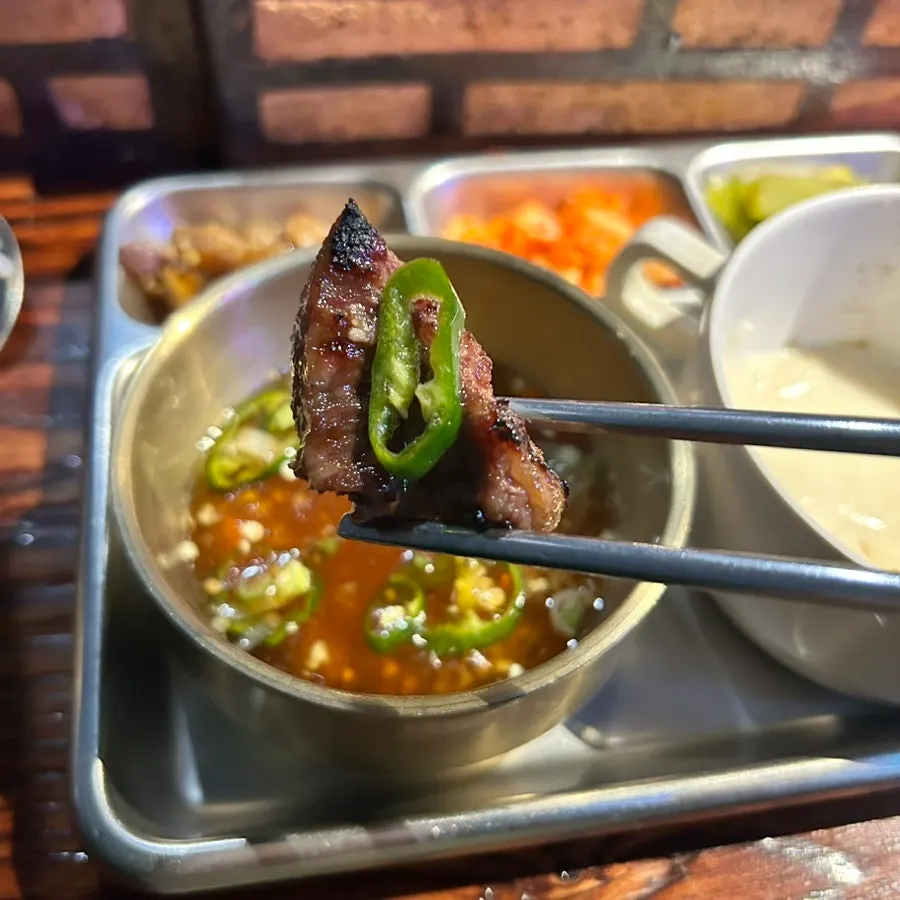 Table view with meat and side dishes together