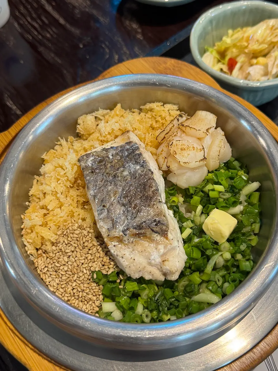 松锅广安里店店铺外观
