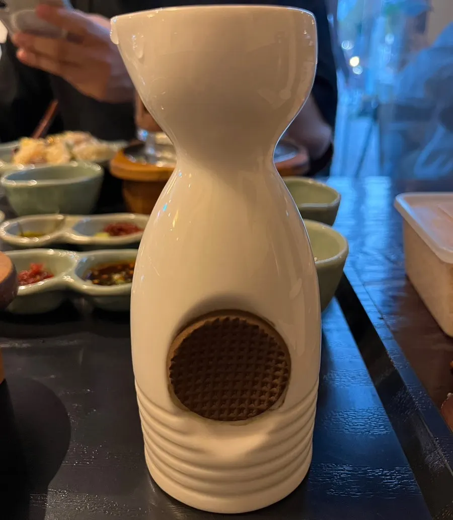 전복과 쪽파, 버터가 올라간 전복솥밥