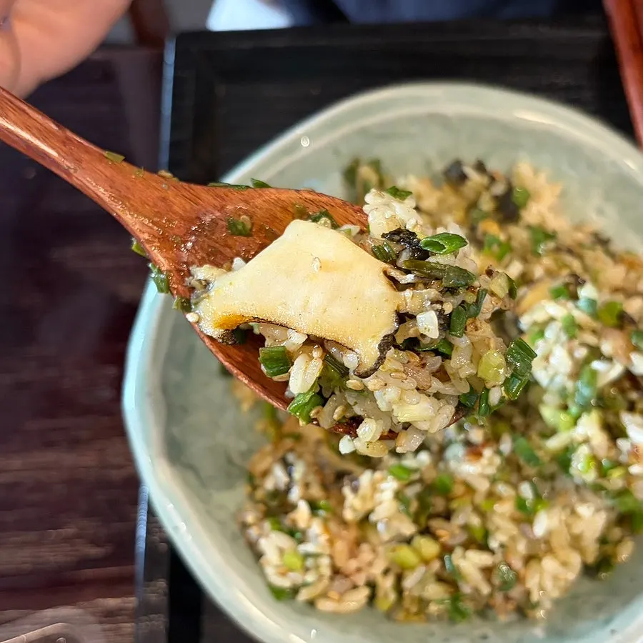 Abalone pot rice moved onto a plate