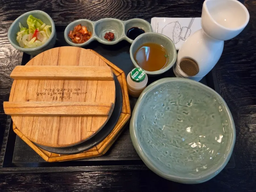 도미관자솥밥 1인 트레이 상차림