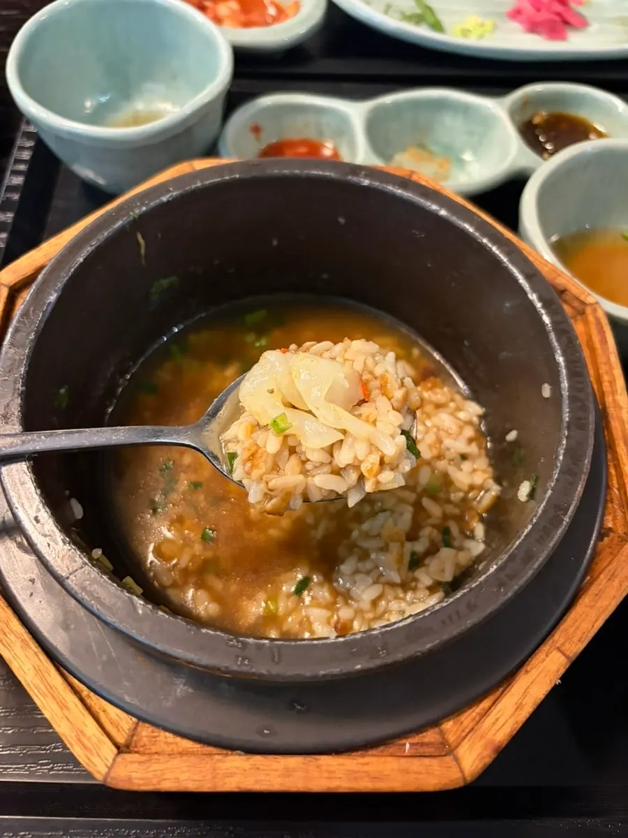 감칠맛 도는 누룽지 한 숟갈