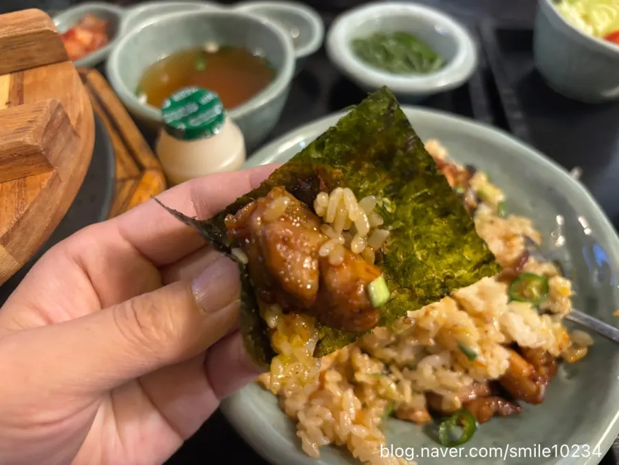 김에 싸 먹는 치즈 닭갈비 솥밥