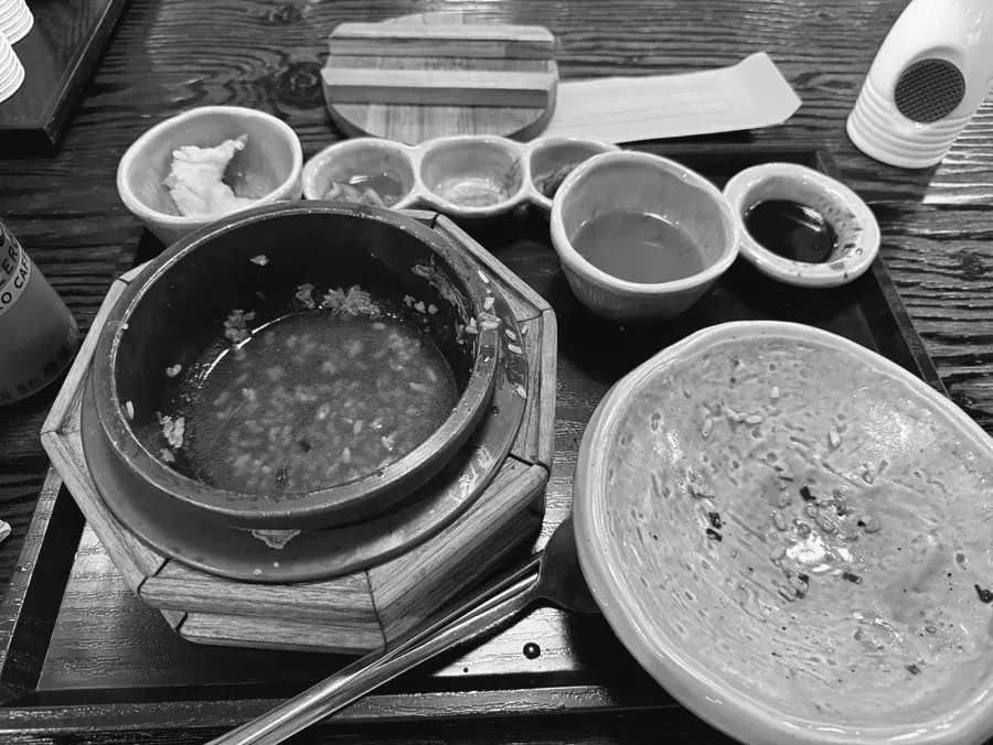 식사를 마친 솔솥 상암점 테이블