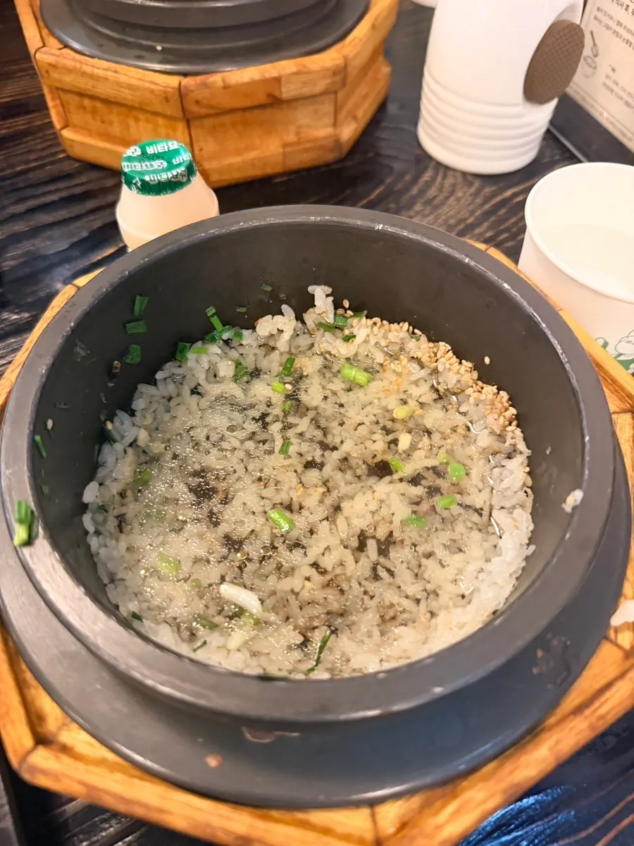 반으로 가른 고구마 고로케 속
