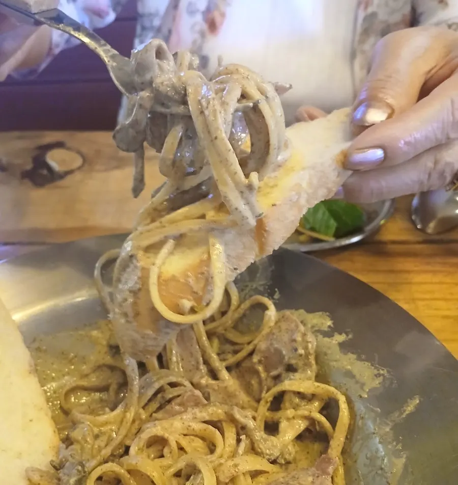 Perilla seed cream pasta with a strong perilla aroma