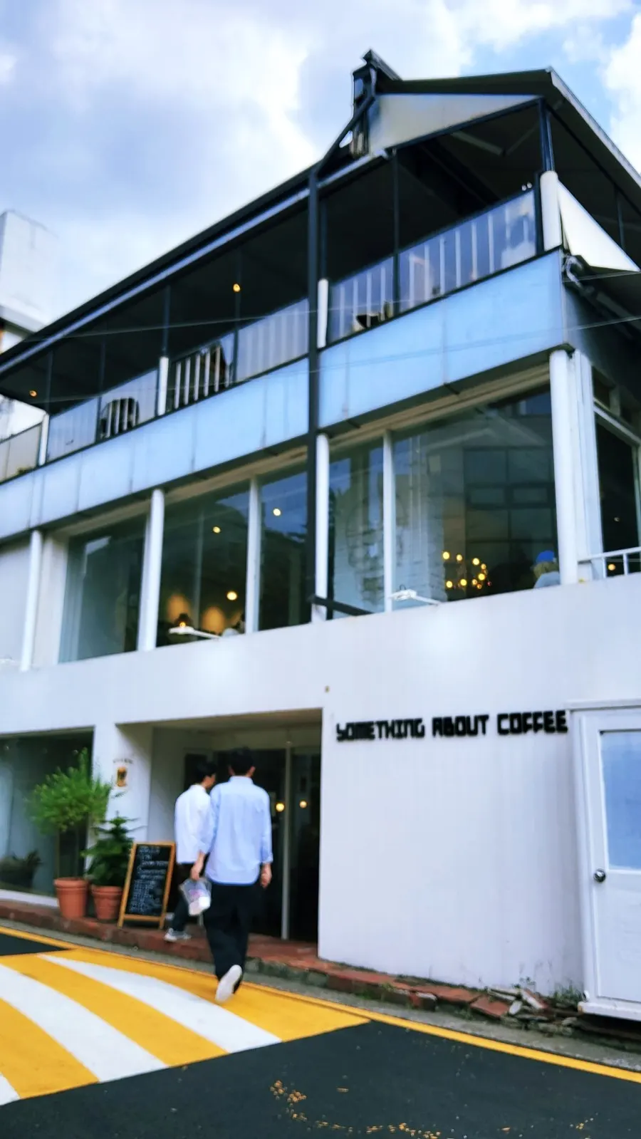 Desserts and drinks at Something About Coffee