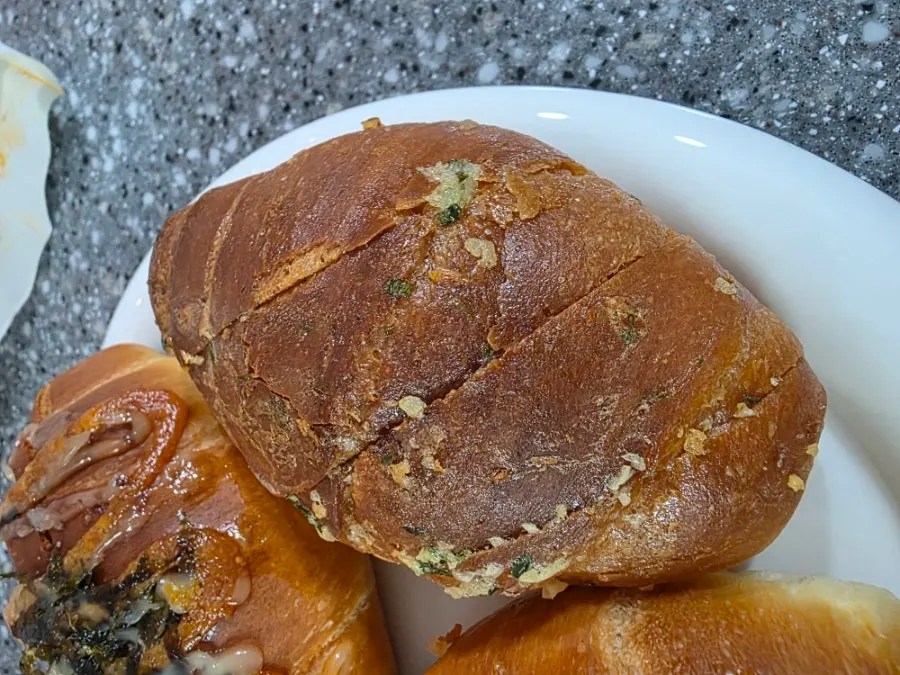 Cross-section of the pollock roe salt bread