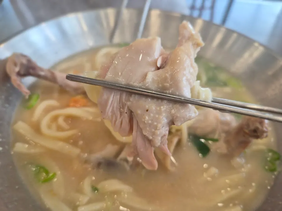 Chicken kalguksu with spicy kimchi
