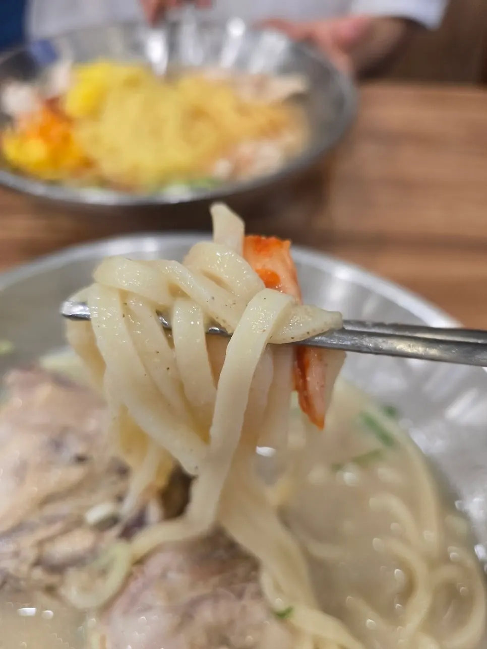 Side dishes brought from the self-service bar
