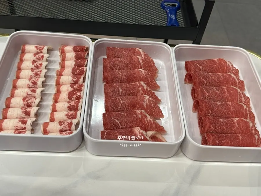 상상첨 테이블 공간 사진