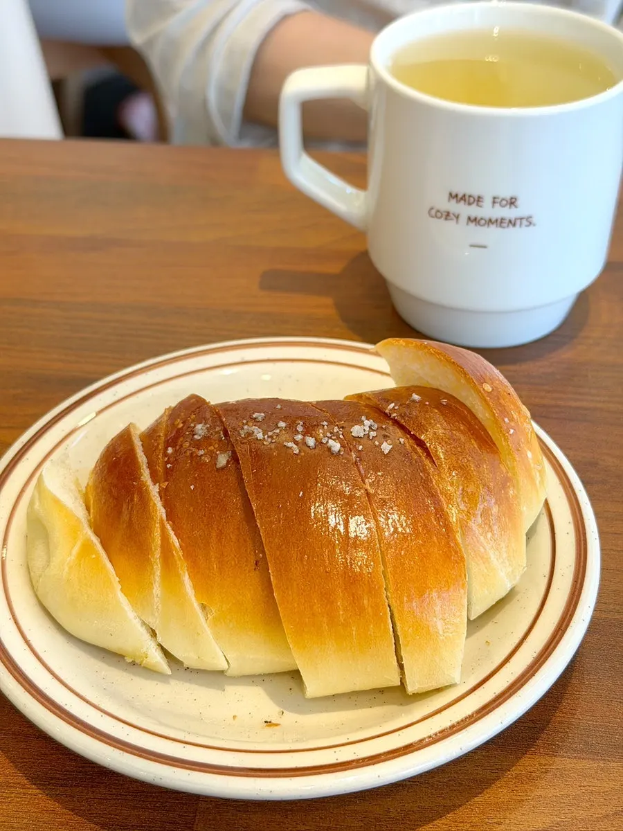 Cross-section of Cozy Bear's salt bread