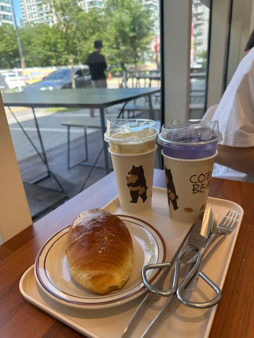Vanilla bean cream latte at Cafe Cozy Bear