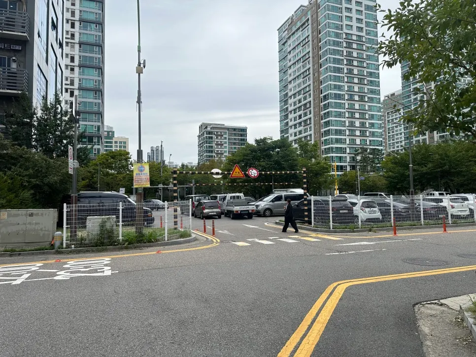 Visiting Cafe Cozy Bear in Songdo