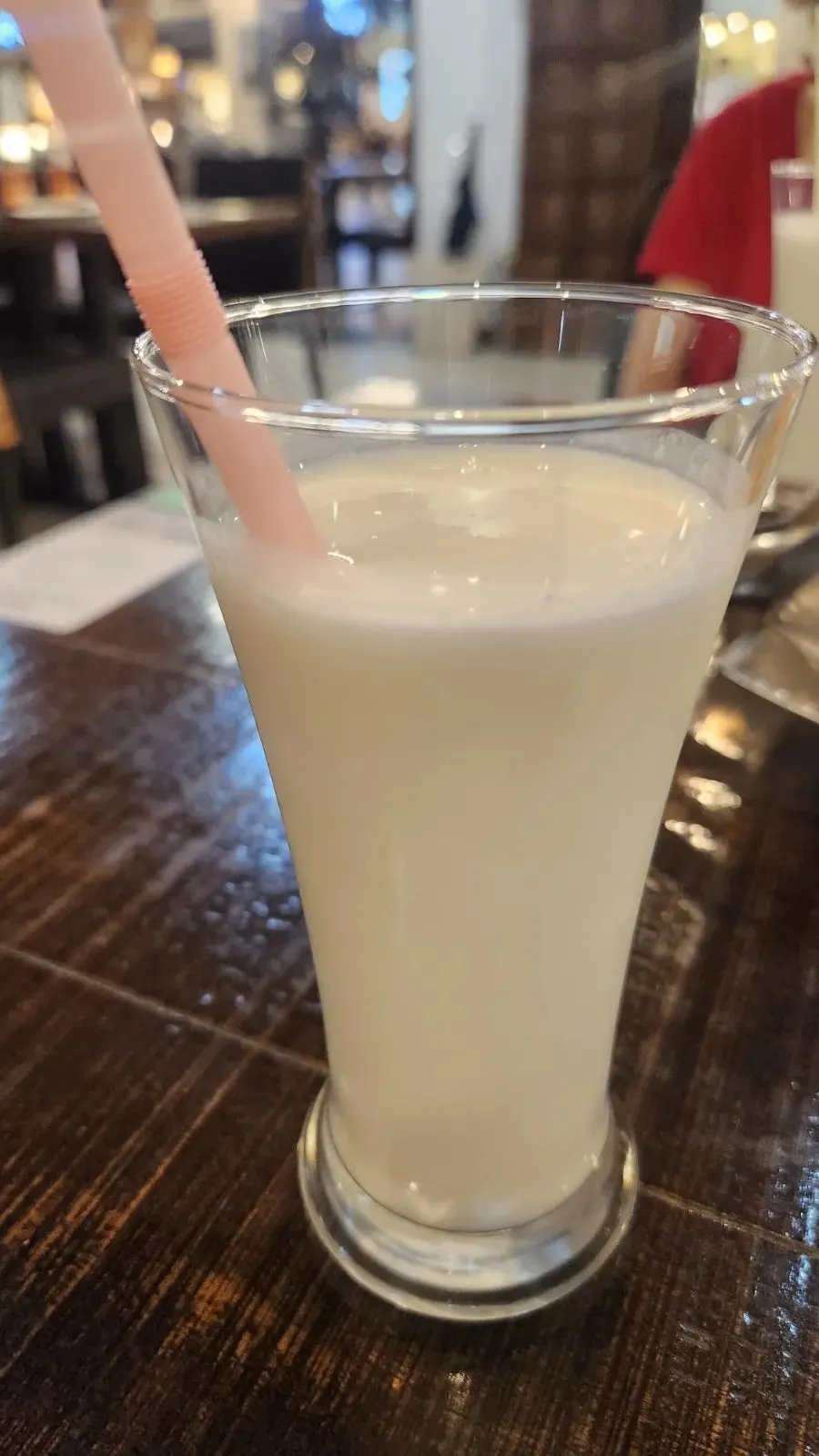 난과 커리를 먹은 뒤 식사 사진