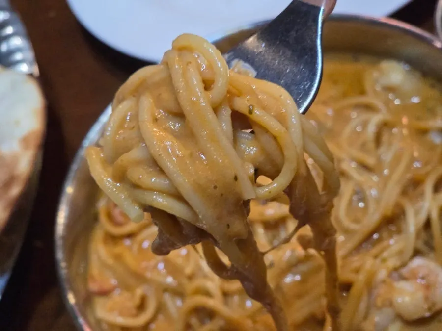 Pasta served with curry