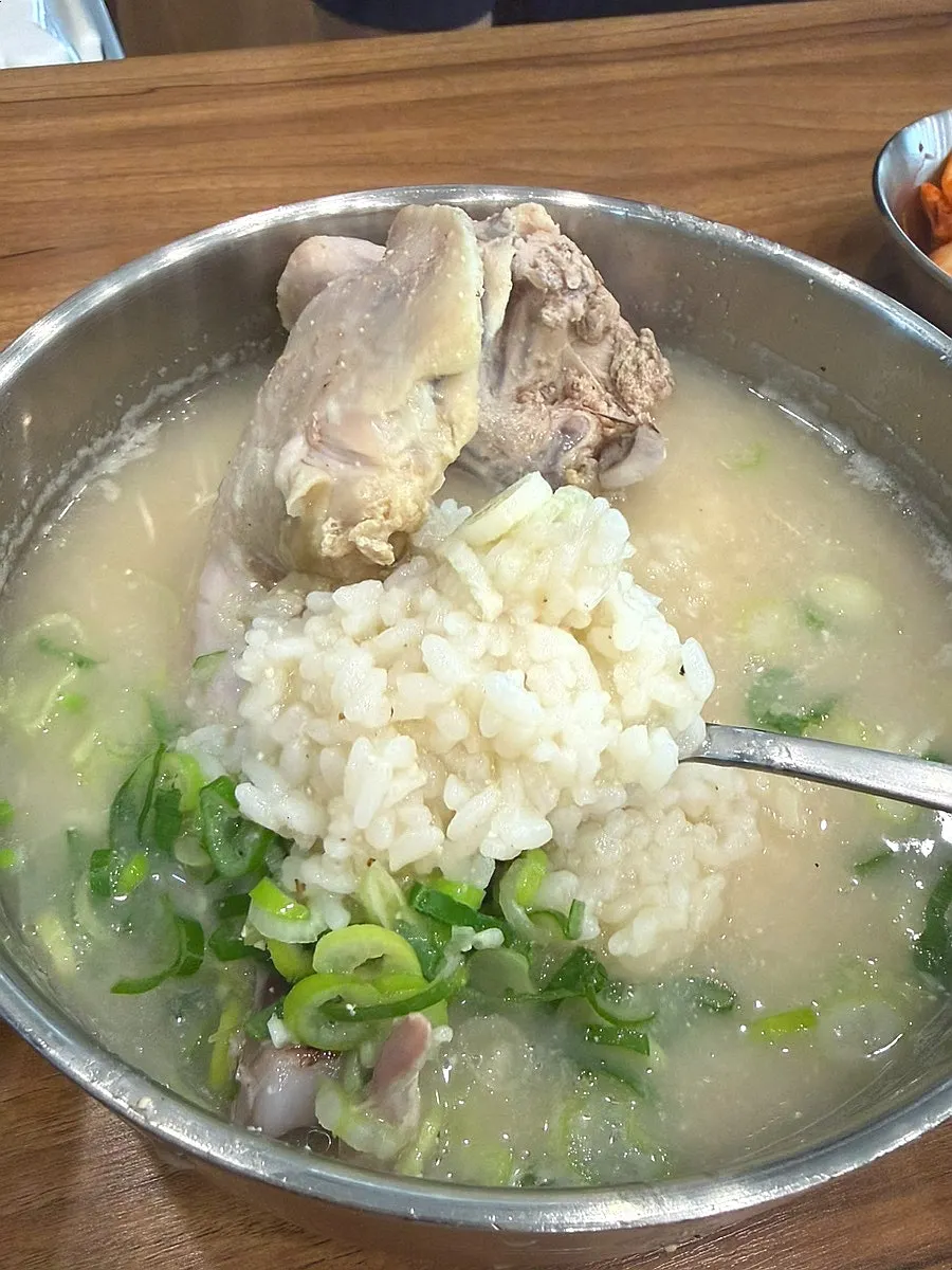 Inside the dak gomtang with rice already mixed in