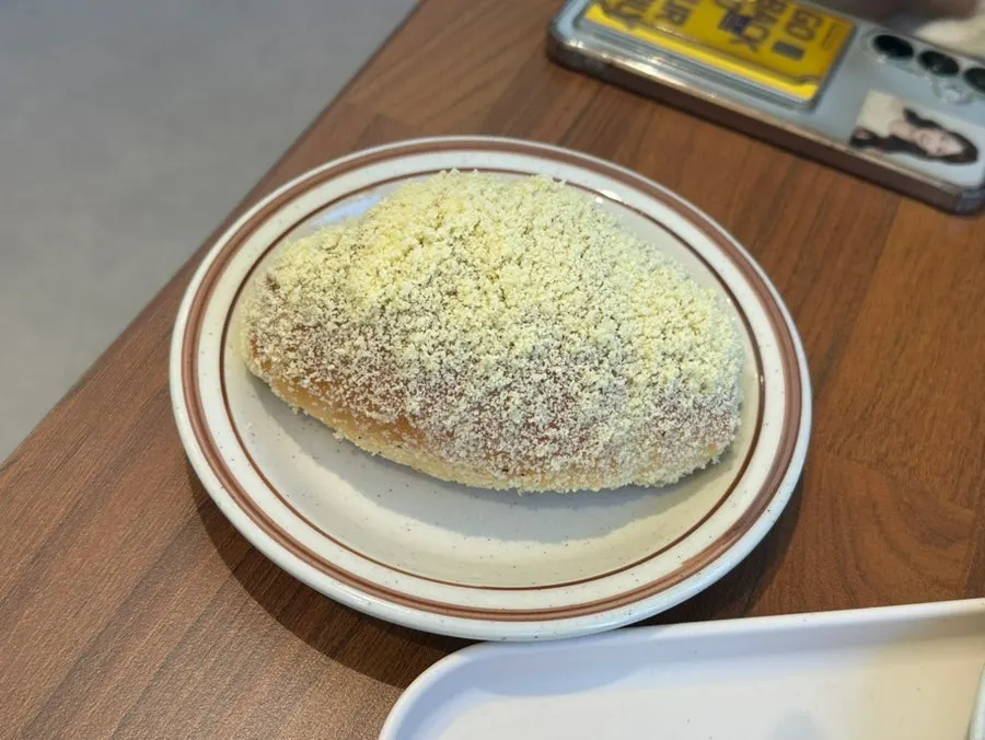 코지베어 카스테라소금빵