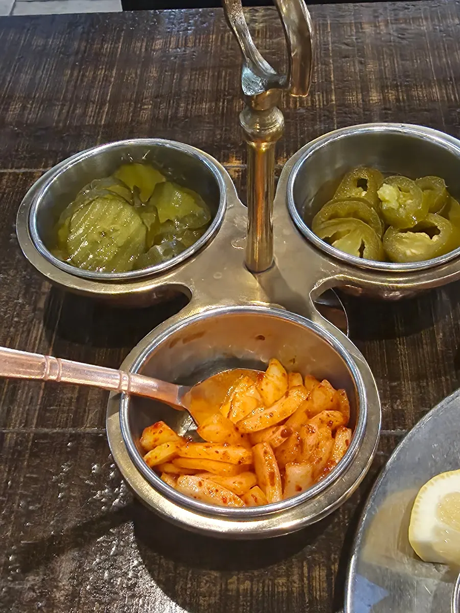 이국적인 인도풍 인테리어의 매장 분위기
