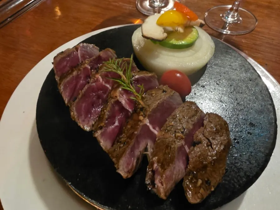 Stone steak served during the performance