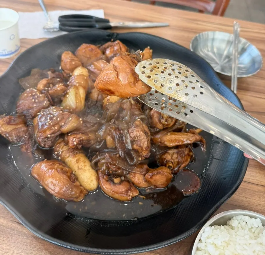 Close-up of soy-seasoned jjimdak chicken