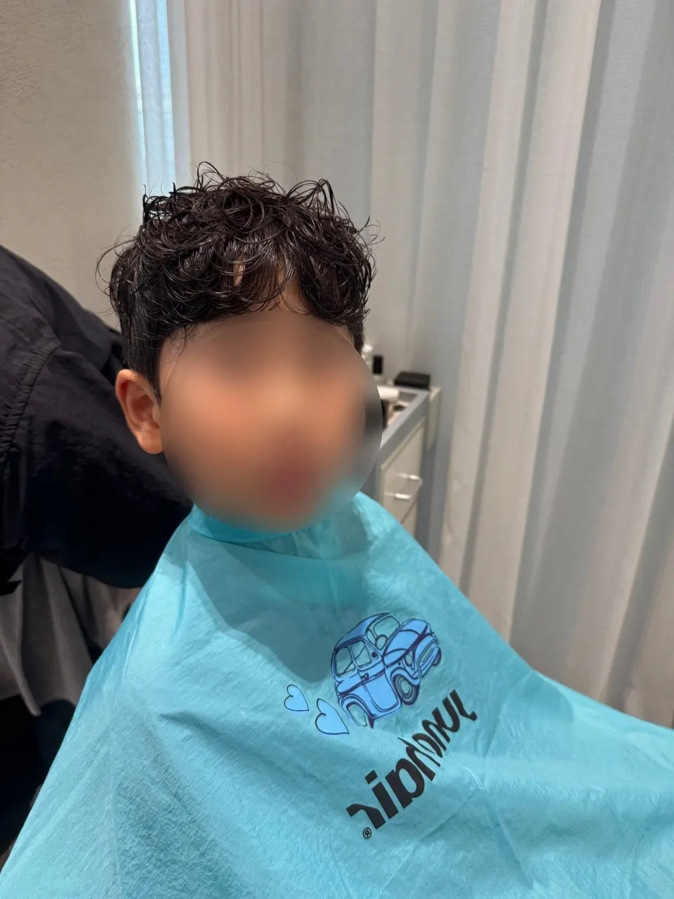Natural curl after shampooing following neutralization