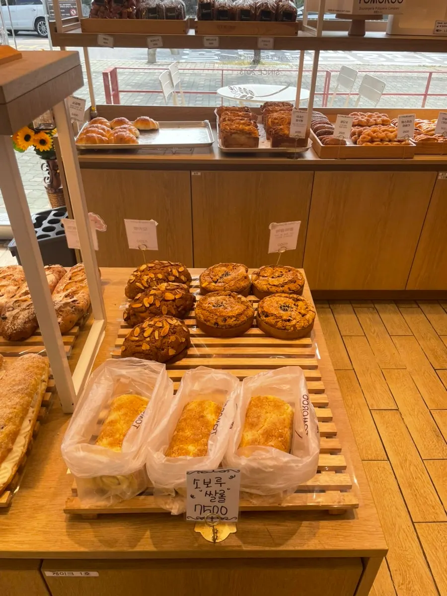 Display of the best-selling coconut cream cheese bread