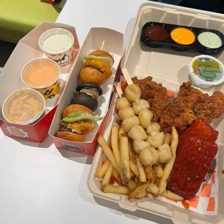 Sauce cup with wasabi mayo and sriracha mayo