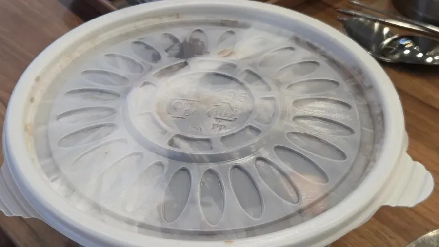 푸짐하게 남은 간장찜닭