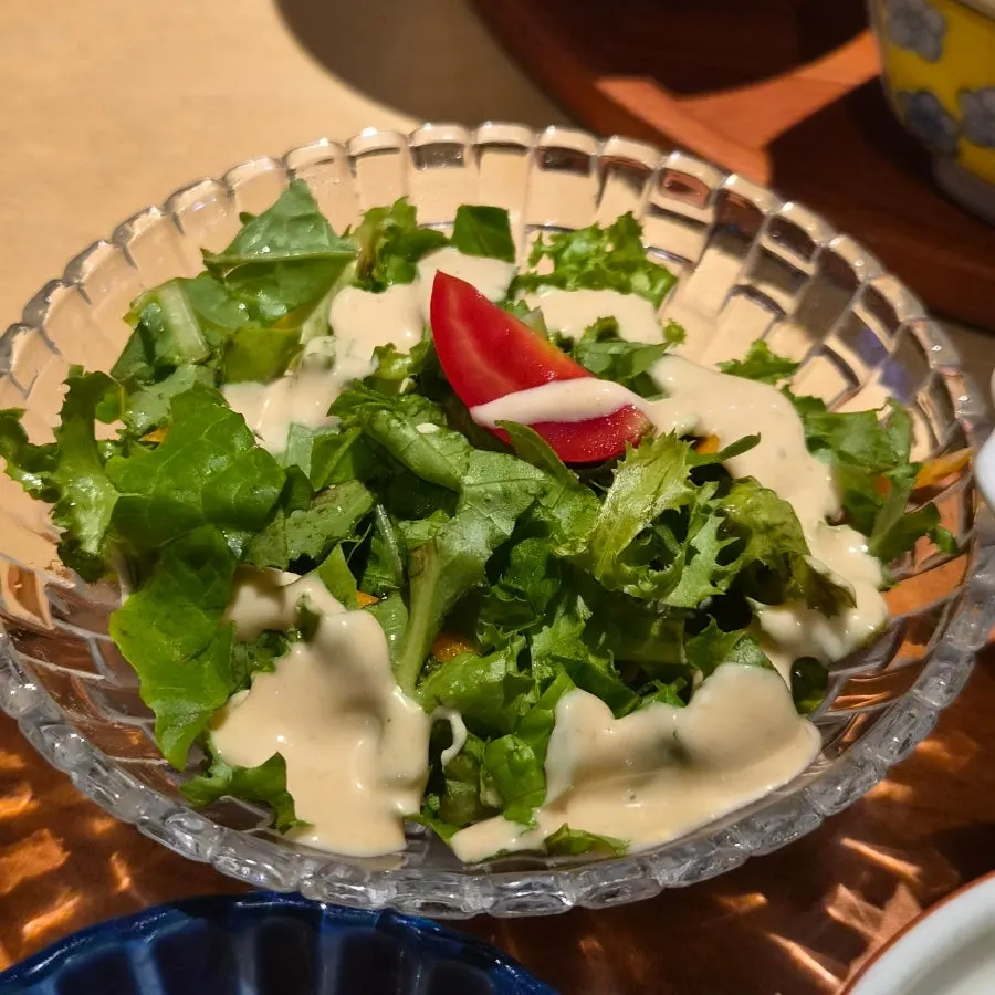 The refillable salad